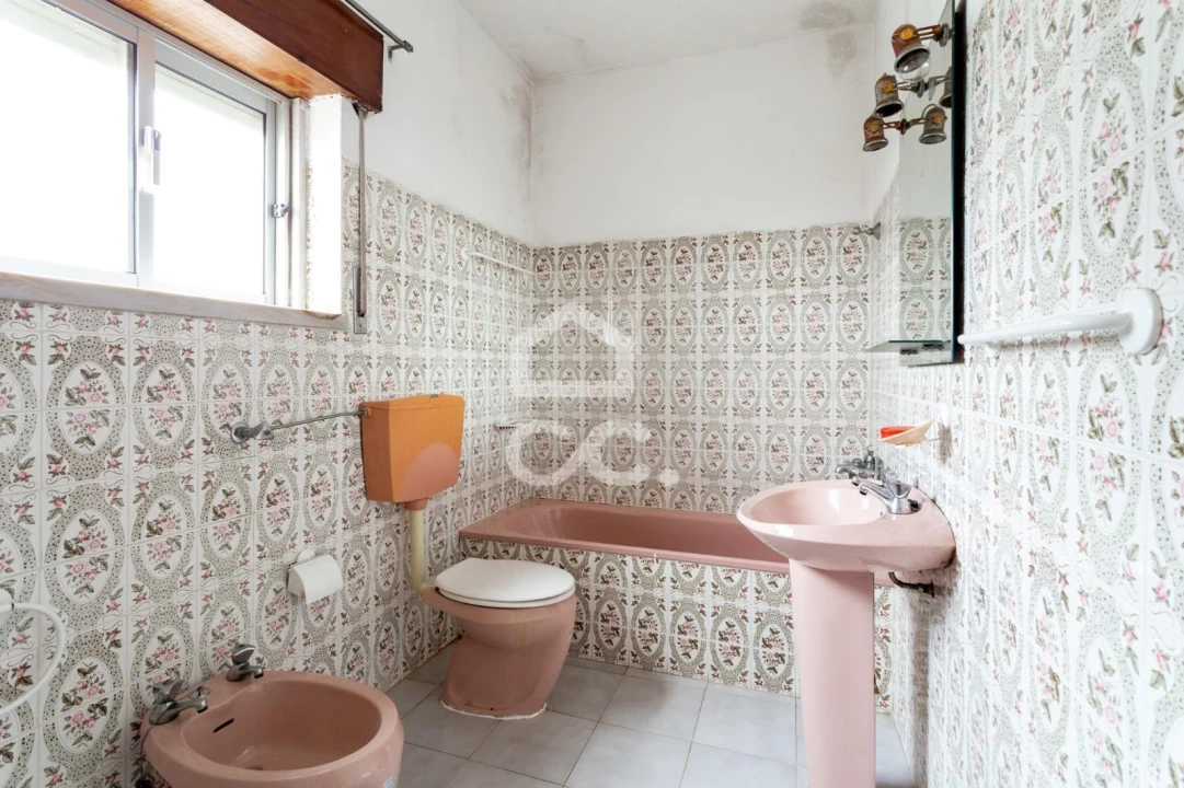 Moradia T4 para Venda em Santa Iria de Azoia, São João da Talha e Bobadela Foto 42