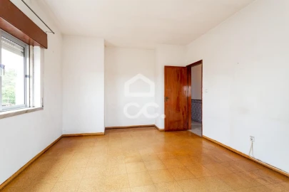 Moradia T4 para Venda em Santa Iria de Azoia, São João da Talha e Bobadela