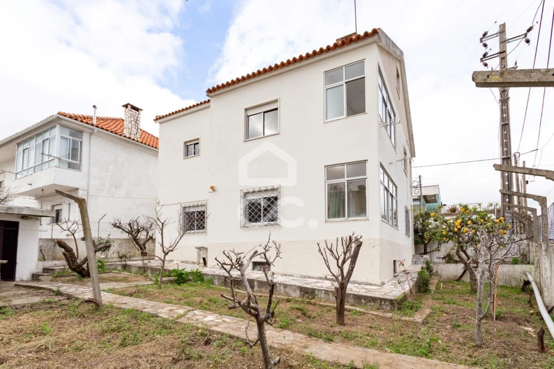 Moradia T4 para Venda em Santa Iria de Azoia, São João da Talha e Bobadela Foto 58