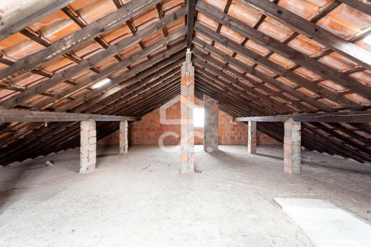 Moradia T4 para Venda em Santa Iria de Azoia, São João da Talha e Bobadela Foto 50