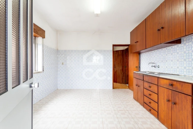Moradia T4 para Venda em Santa Iria de Azoia, São João da Talha e Bobadela Foto 15