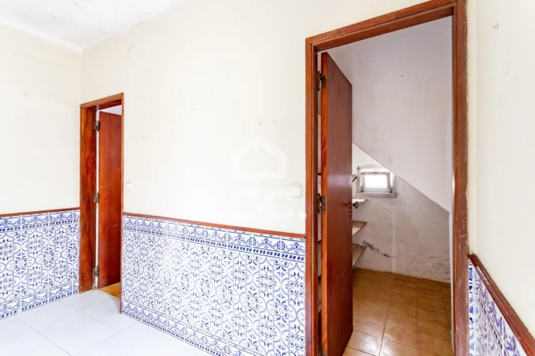 Moradia T4 para Venda em Santa Iria de Azoia, São João da Talha e Bobadela Foto 9