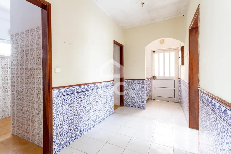 Moradia T4 para Venda em Santa Iria de Azoia, São João da Talha e Bobadela Foto 17