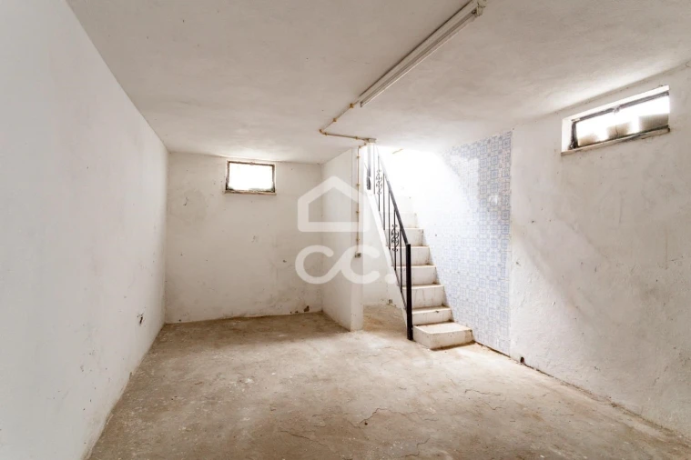 Moradia T4 para Venda em Santa Iria de Azoia, São João da Talha e Bobadela Foto 53