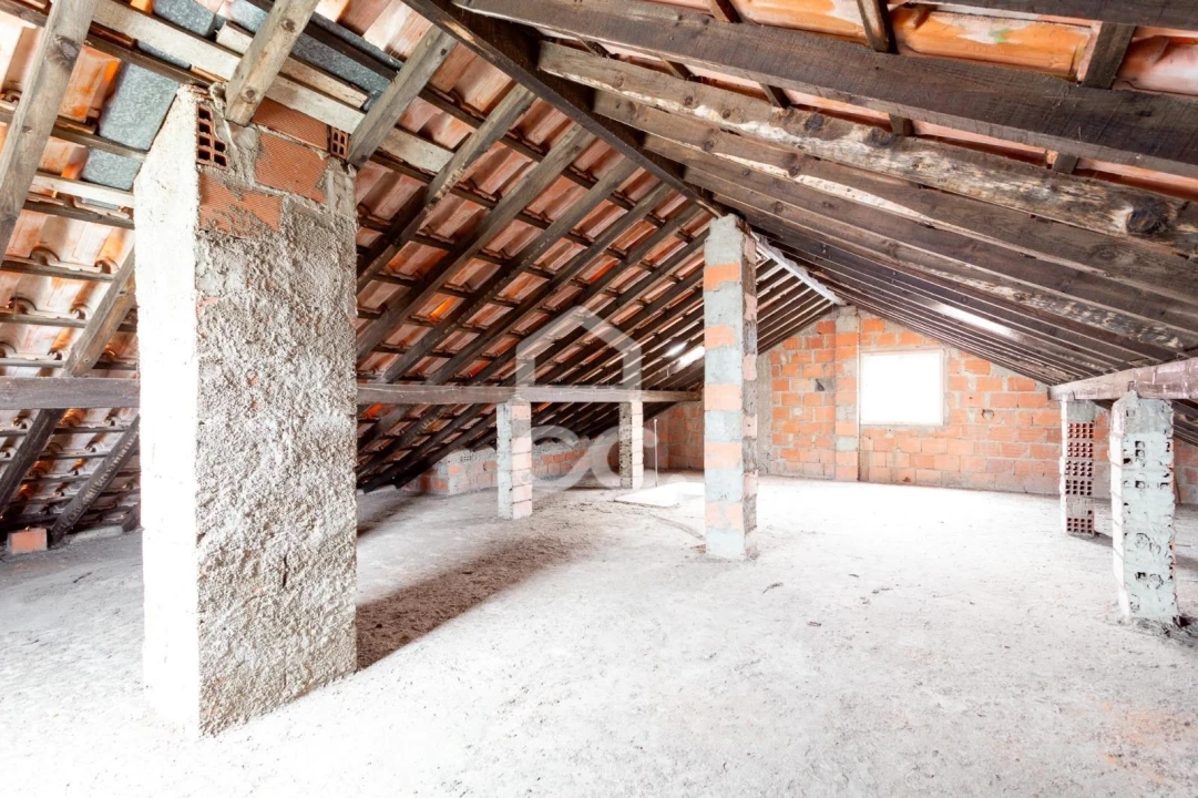 Moradia T4 para Venda em Santa Iria de Azoia, São João da Talha e Bobadela Foto 51