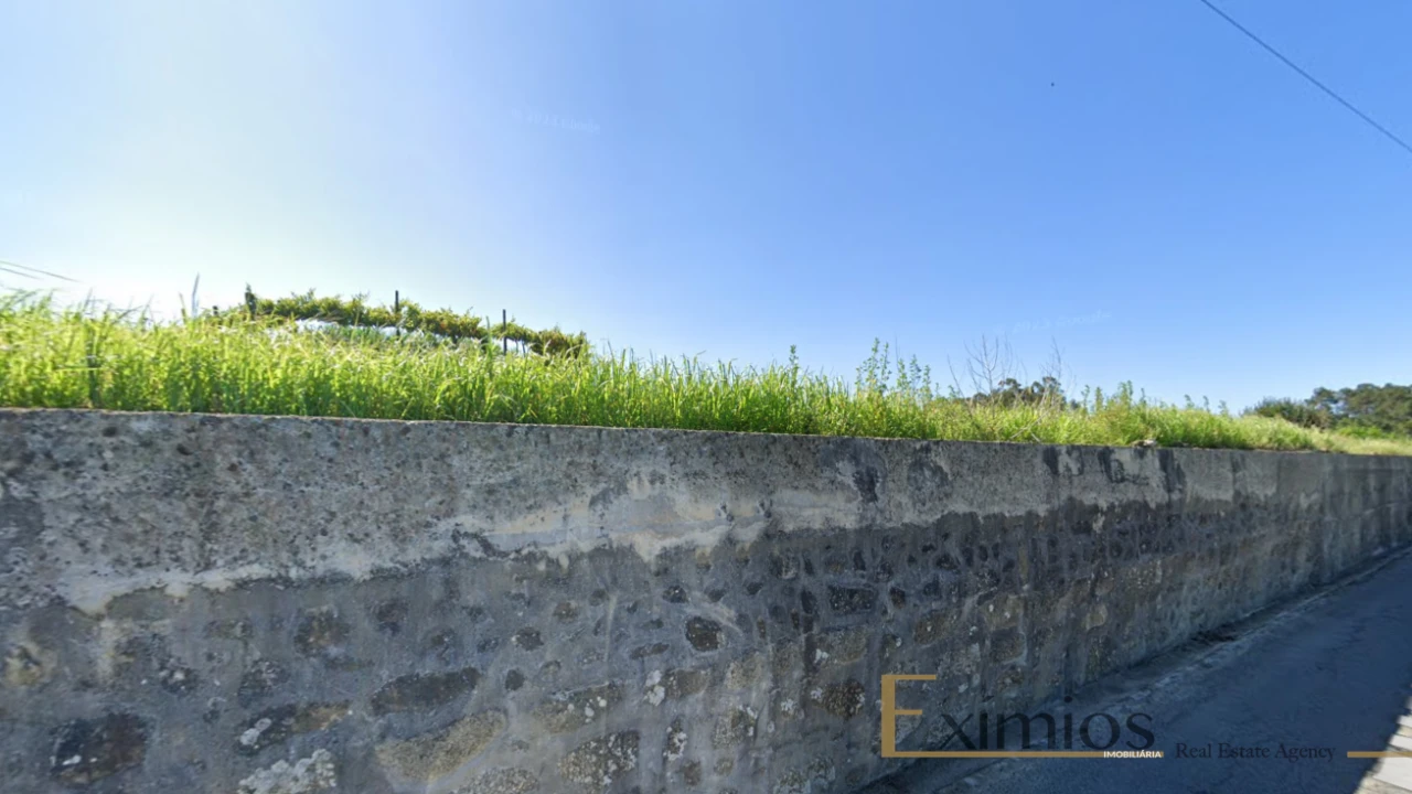 Terreno para Venda em Chorente, Góios, Courel, Pedra Furada e Gueral Foto 1