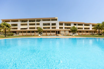 Apartamento T2 para Arrendamento em Quarteira