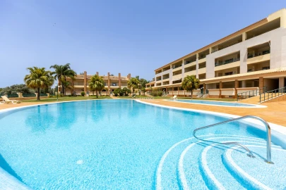 Apartamento T2 para Arrendamento em Quarteira