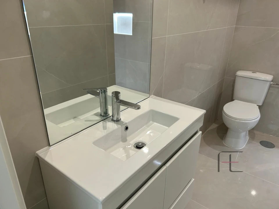Apartamento T0 para Venda em Matosinhos e Leça da Palmeira Foto 9
