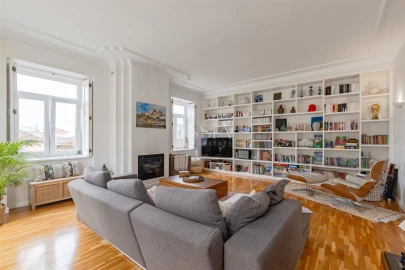 Apartamento T4 para Venda em Aldoar, Foz do Douro e Nevogilde