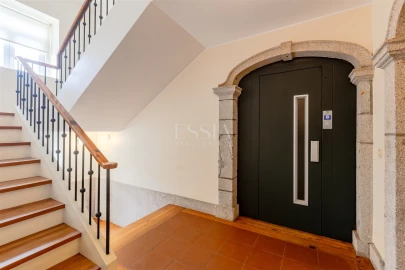 Apartamento T4 para Venda em Aldoar, Foz do Douro e Nevogilde