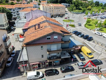 Prédio para Venda em São Pedro do Sul, Várzea e Baiões