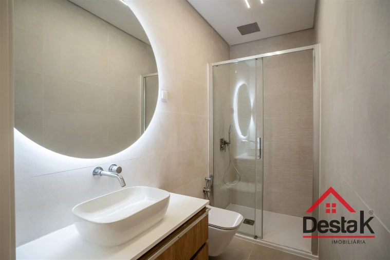 Apartamento T3 para Venda em Benfica Foto 27
