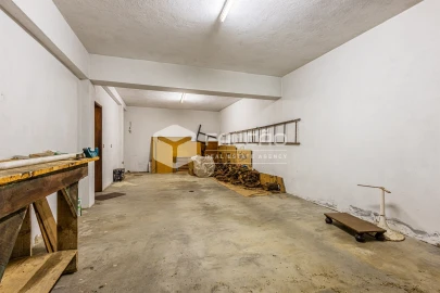 Moradia T5 para Venda em Assunção, Ajuda, Salvador e Santo Ildefonso