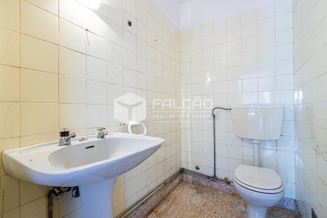 Apartamento T3 para Venda em Golegã Foto 30