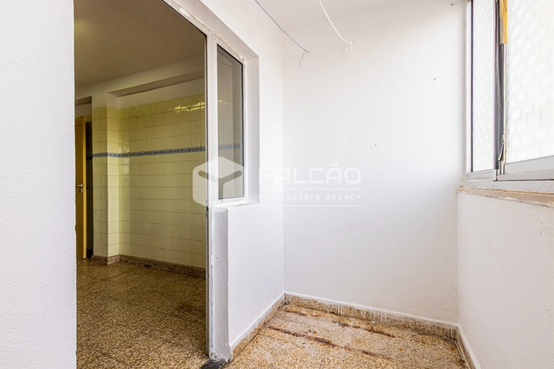 Apartamento T3 para Venda em Golegã Foto 11