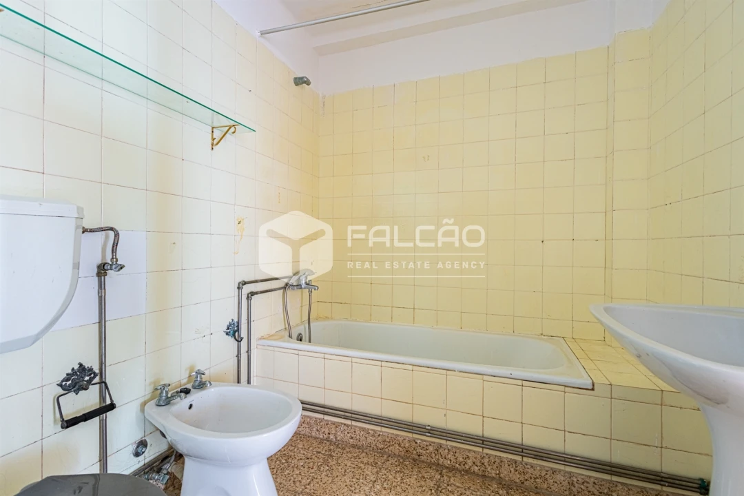 Apartamento T3 para Venda em Golegã Foto 31