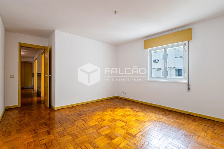 Apartamento T3 para Venda em Golegã Foto 17