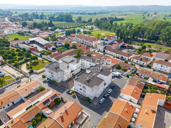 Apartamento T3 para Venda em Golegã Foto 3