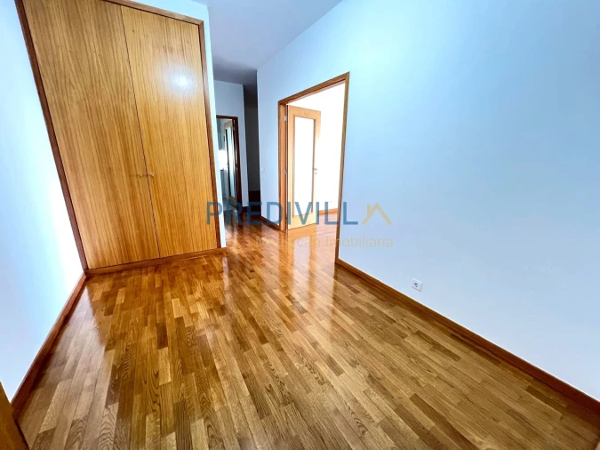 Apartamento T3 para Venda em Póvoa de Varzim, Beiriz e Argivai Foto 11