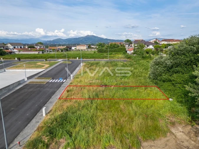 Moradia T3 para Venda em Loureira Foto 7