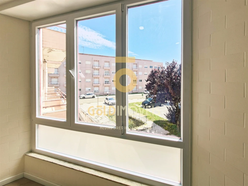 Apartamento T1 para Venda em Vila do Conde Foto 5