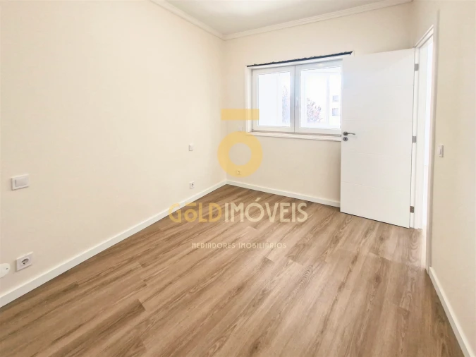 Apartamento T1 para Venda em Vila do Conde Foto 8