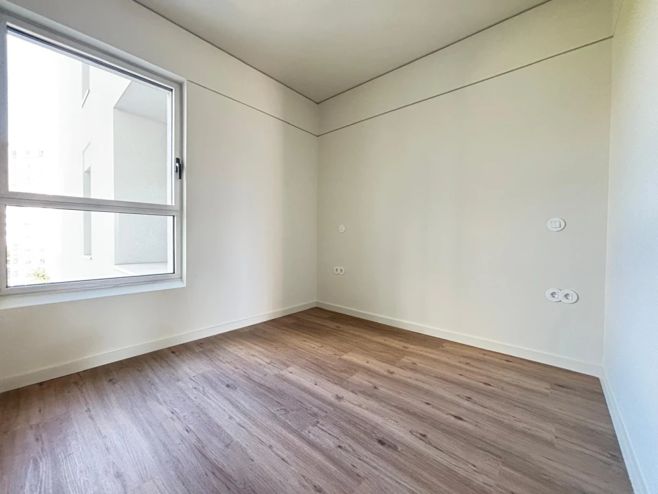 Apartamento T2 para Arrendamento em Ramalde Foto 11