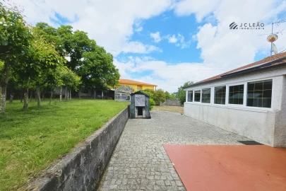 Quinta T4 para Venda em Paredes