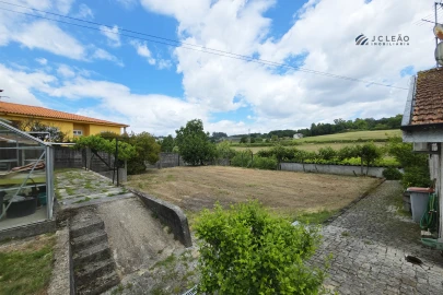 Quinta T4 para Venda em Paredes