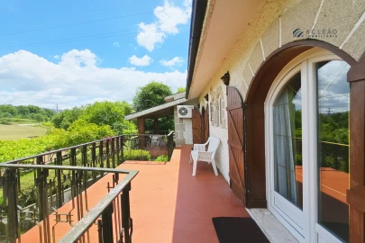 Quinta T4 para Venda em Paredes