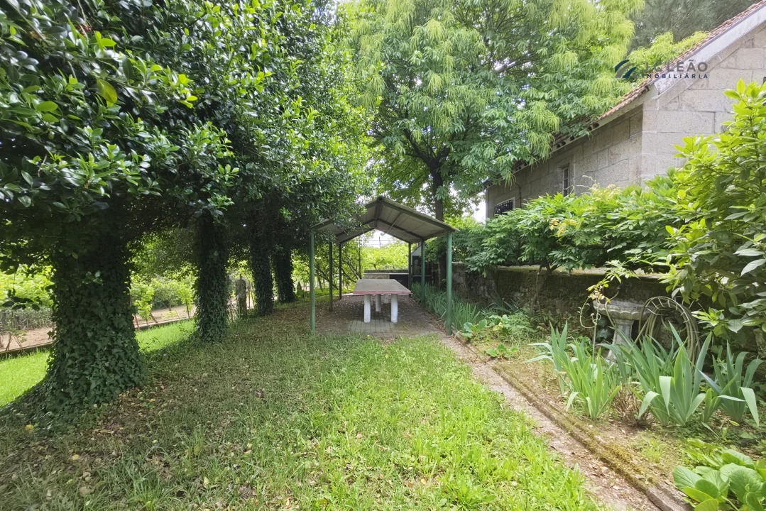 Quinta T4 para Venda em Paredes Foto 59
