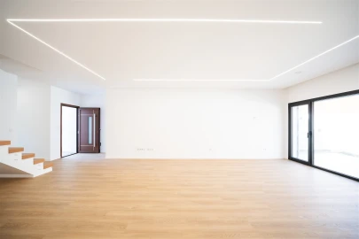 Moradia T4 para Venda em Maceira
