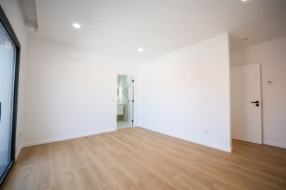 Moradia T4 para Venda em Maceira