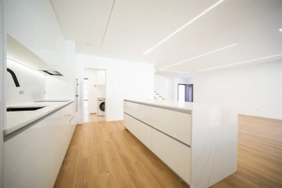 Moradia T4 para Venda em Maceira