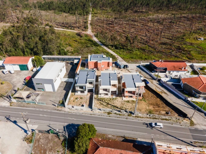 Moradia T4 para Venda em Maceira Foto 93