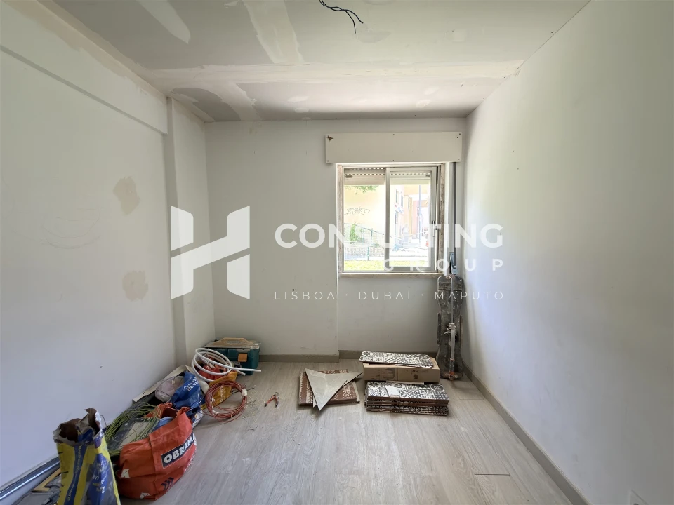 Apartamento T3 para Venda em Cacém e São Marcos Foto 26