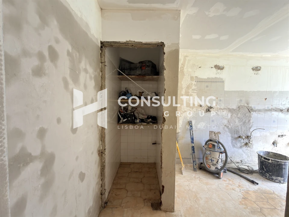 Apartamento T3 para Venda em Cacém e São Marcos Foto 29