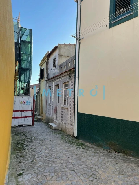 Moradia T2 para Venda em Aldoar, Foz do Douro e Nevogilde