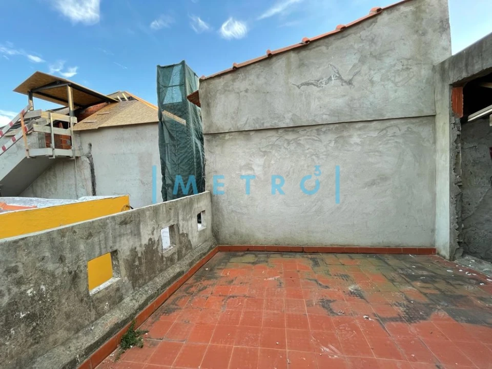 Moradia T2 para Venda em Aldoar, Foz do Douro e Nevogilde Foto 4