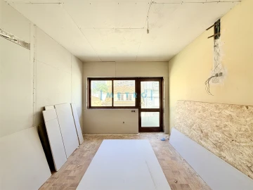Apartamento T3 para Venda em Lordelo do Ouro e Massarelos