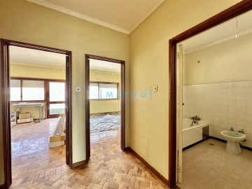 Apartamento T3 para Venda em Lordelo do Ouro e Massarelos