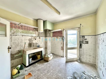 Apartamento T3 para Venda em Lordelo do Ouro e Massarelos