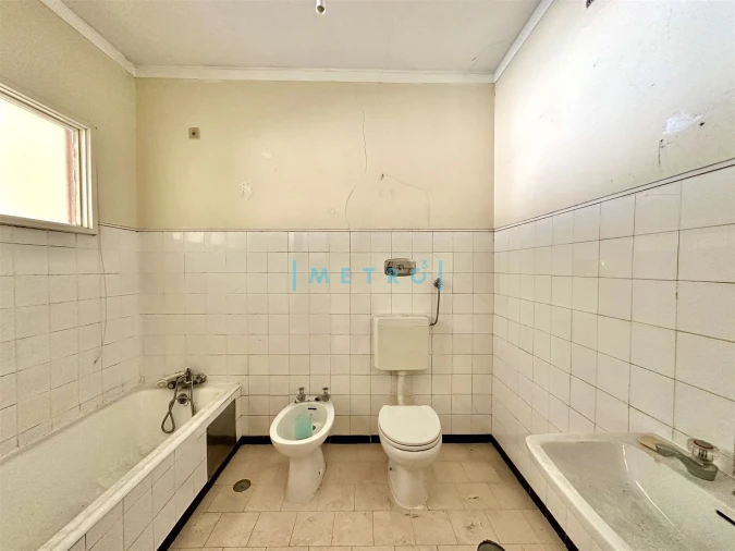 Apartamento T3 para Venda em Lordelo do Ouro e Massarelos Foto 19