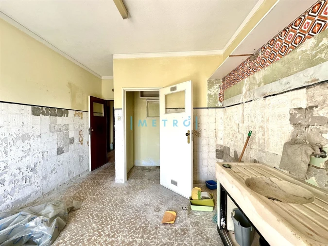 Apartamento T3 para Venda em Lordelo do Ouro e Massarelos Foto 15