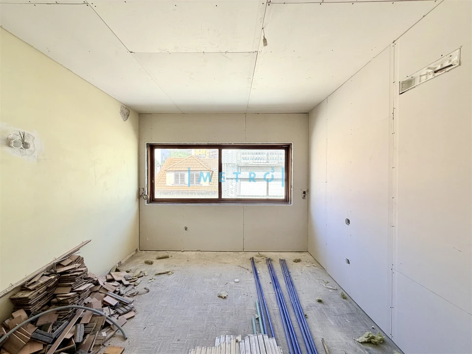 Apartamento T3 para Venda em Lordelo do Ouro e Massarelos Foto 8