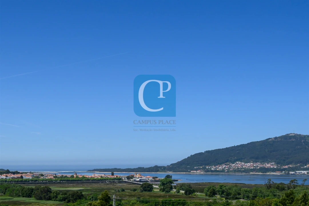 Moradia T4 para Venda em Seixas Foto 48