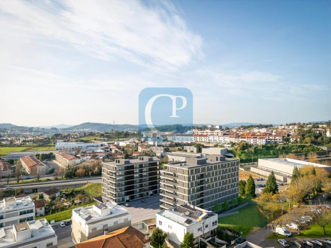 Apartamento T2 para Venda em Nogueira, Fraião e Lamaçães Foto 10