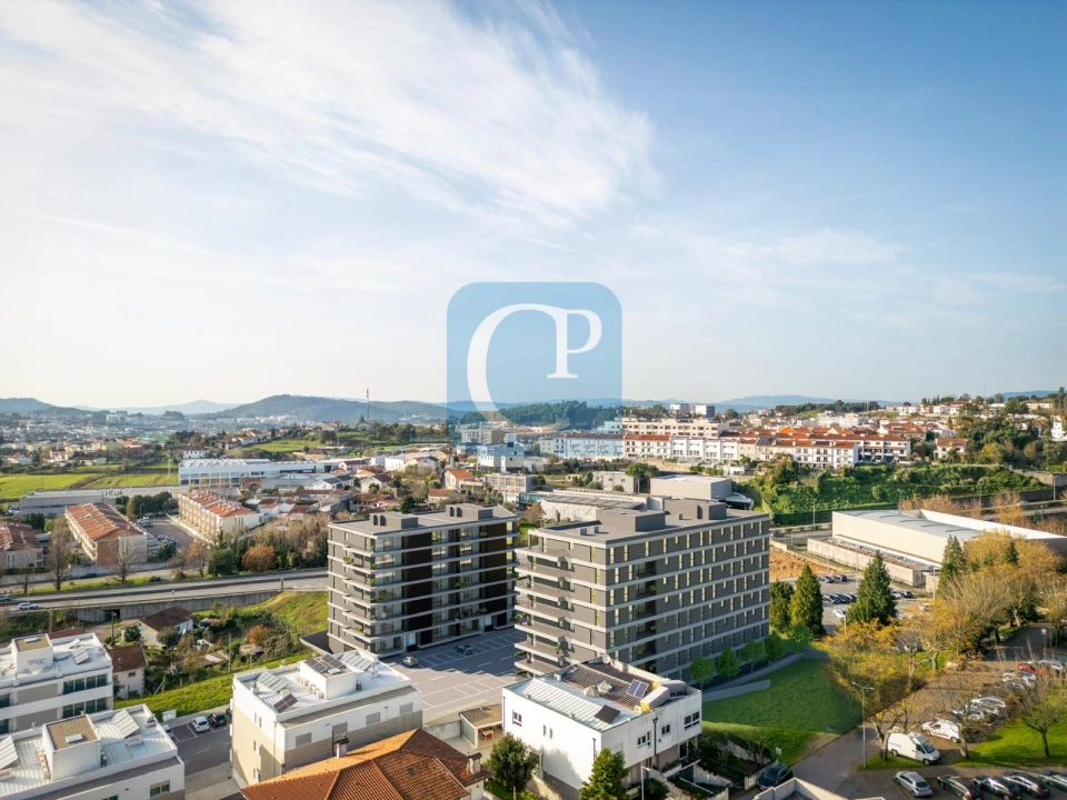 Apartamento T2 para Venda em Nogueira, Fraião e Lamaçães Foto 10
