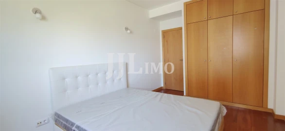 Apartamento T1 para Arrendamento em Parque das Nações